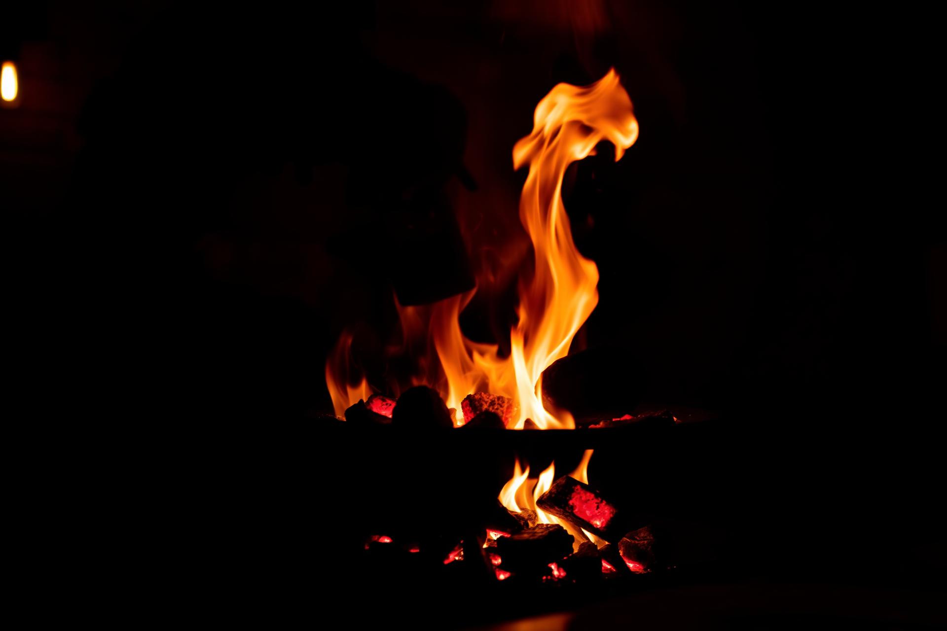 Parrilla y ambiente en Casa Álex Pinto