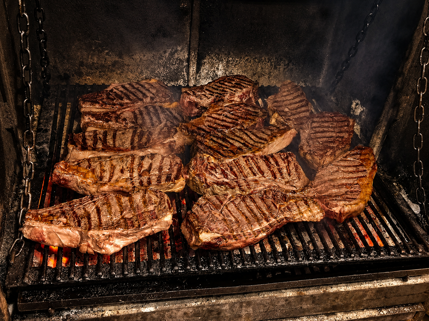 Carne a la parrilla en Asador de Pinto Casa Álex